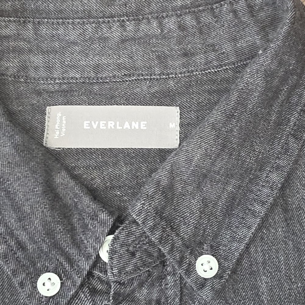Everlane Men's Button Down Denim Shirt Size Medium - Picture 6 of 9
